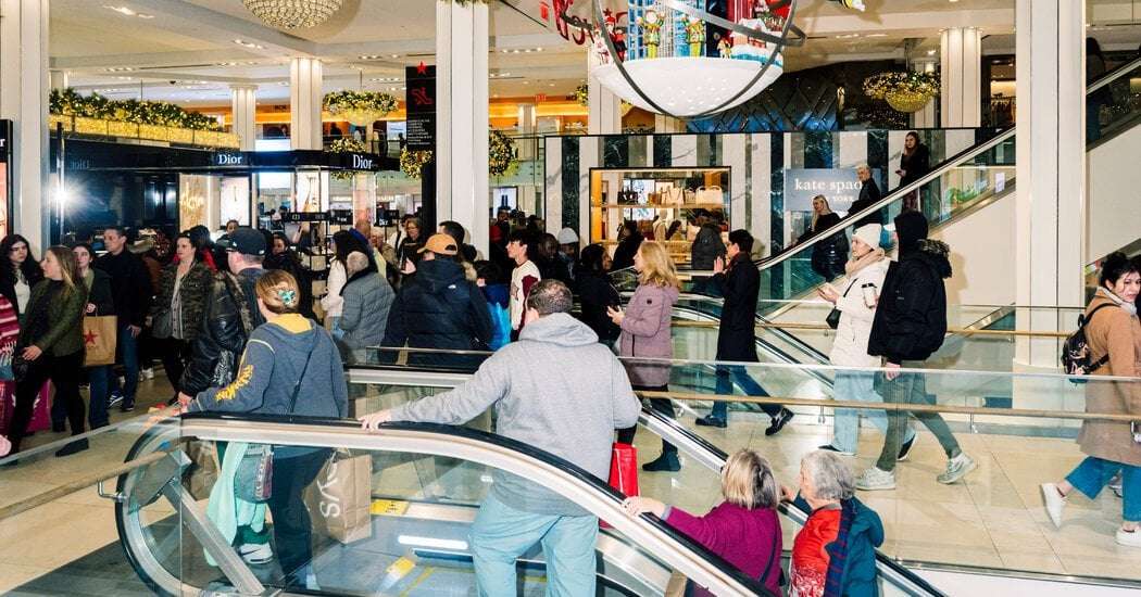 image for This Season’s Hottest Shopping Trend: Falling Prices