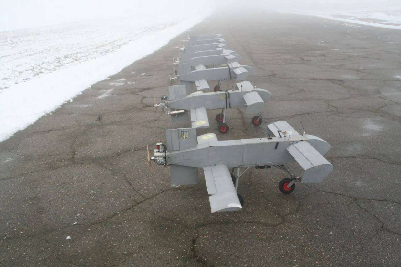 image for Ukraine starts mass production of 750 km range “kamikaze” drones