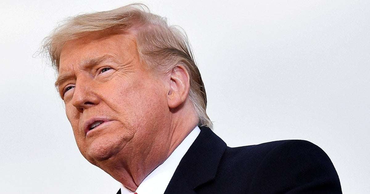 image for Supreme Court sidesteps decision on Trump presidential immunity claim in federal election interference case