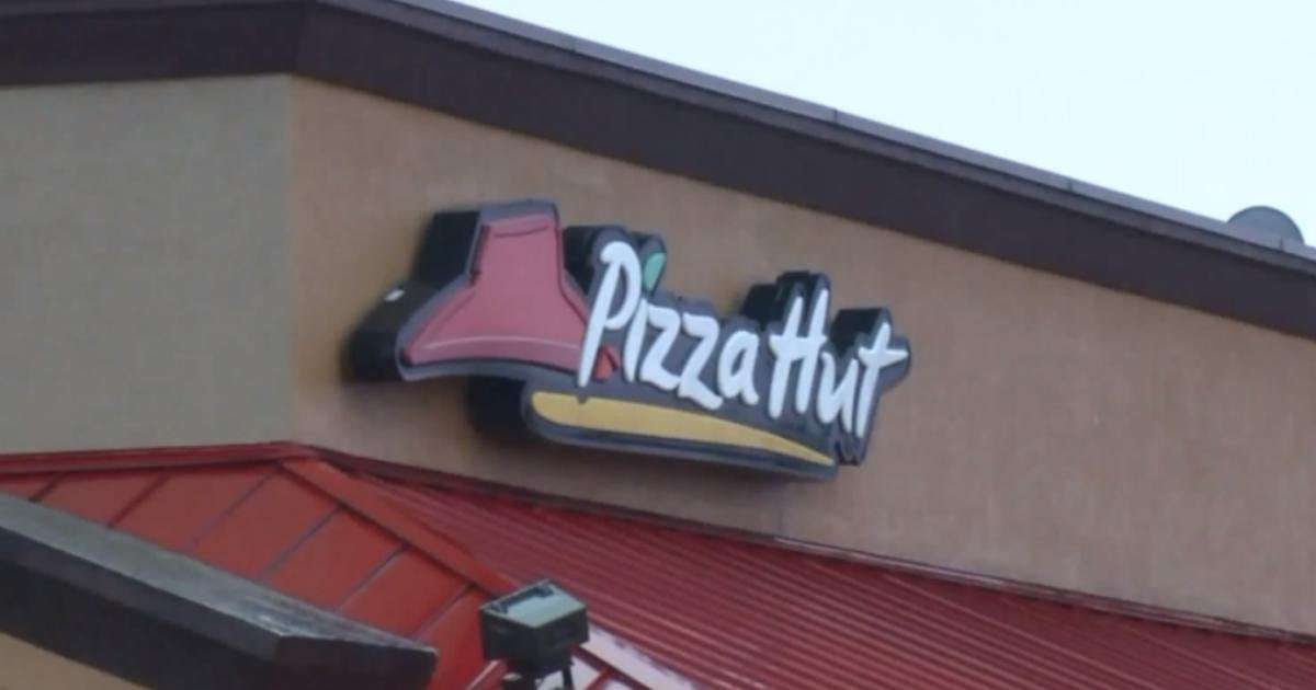 image for Pizza Hut to lay off thousands of California workers