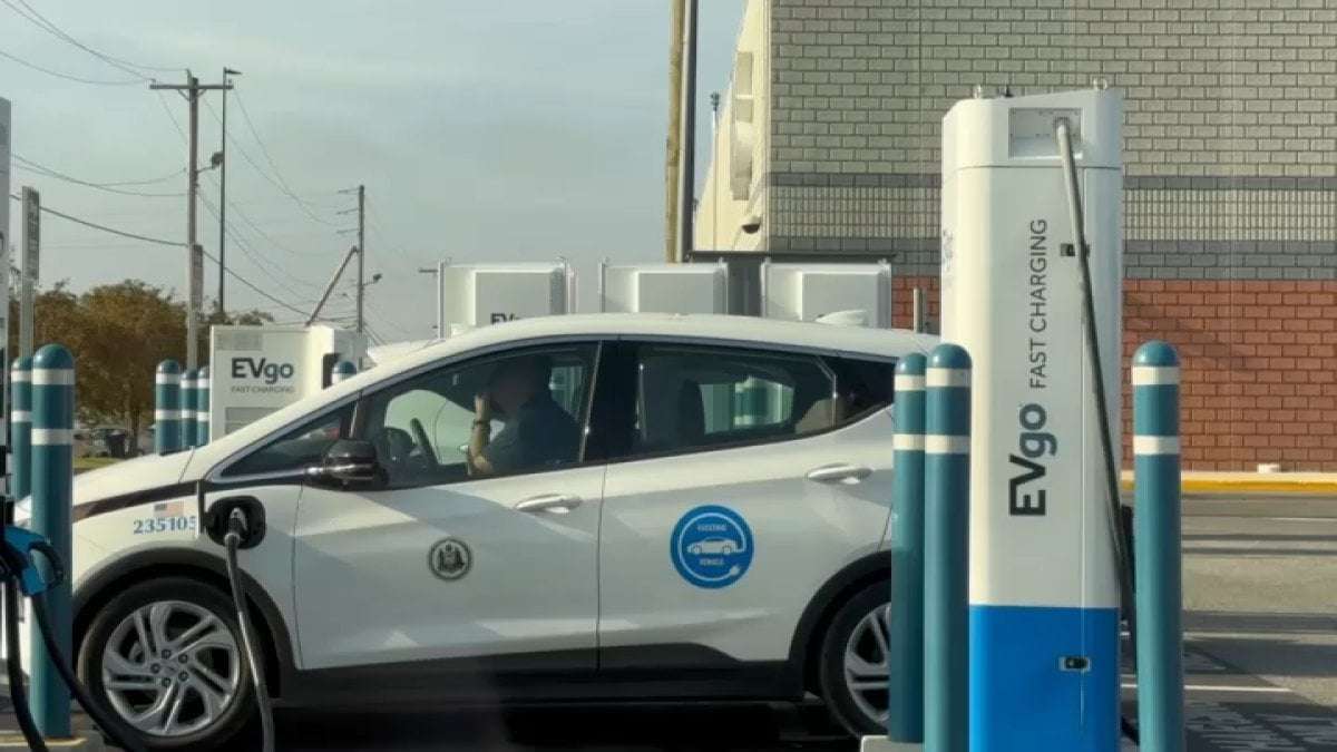 image for Philly buys hundreds of electric vehicles but not enough chargers