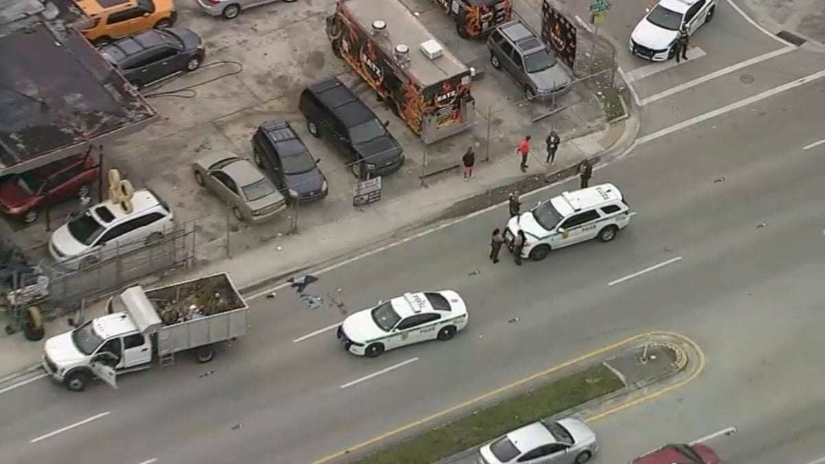 image for Tire shop owner shoots landscaper for blowing leaves onto his property in NW Miami-Dade