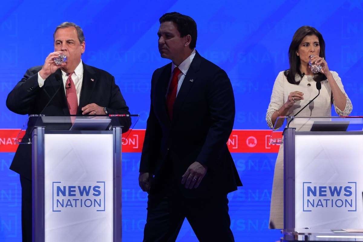 image for Christie heard on hot mic saying DeSantis is ‘petrified’ and Haley will get ‘smoked’
