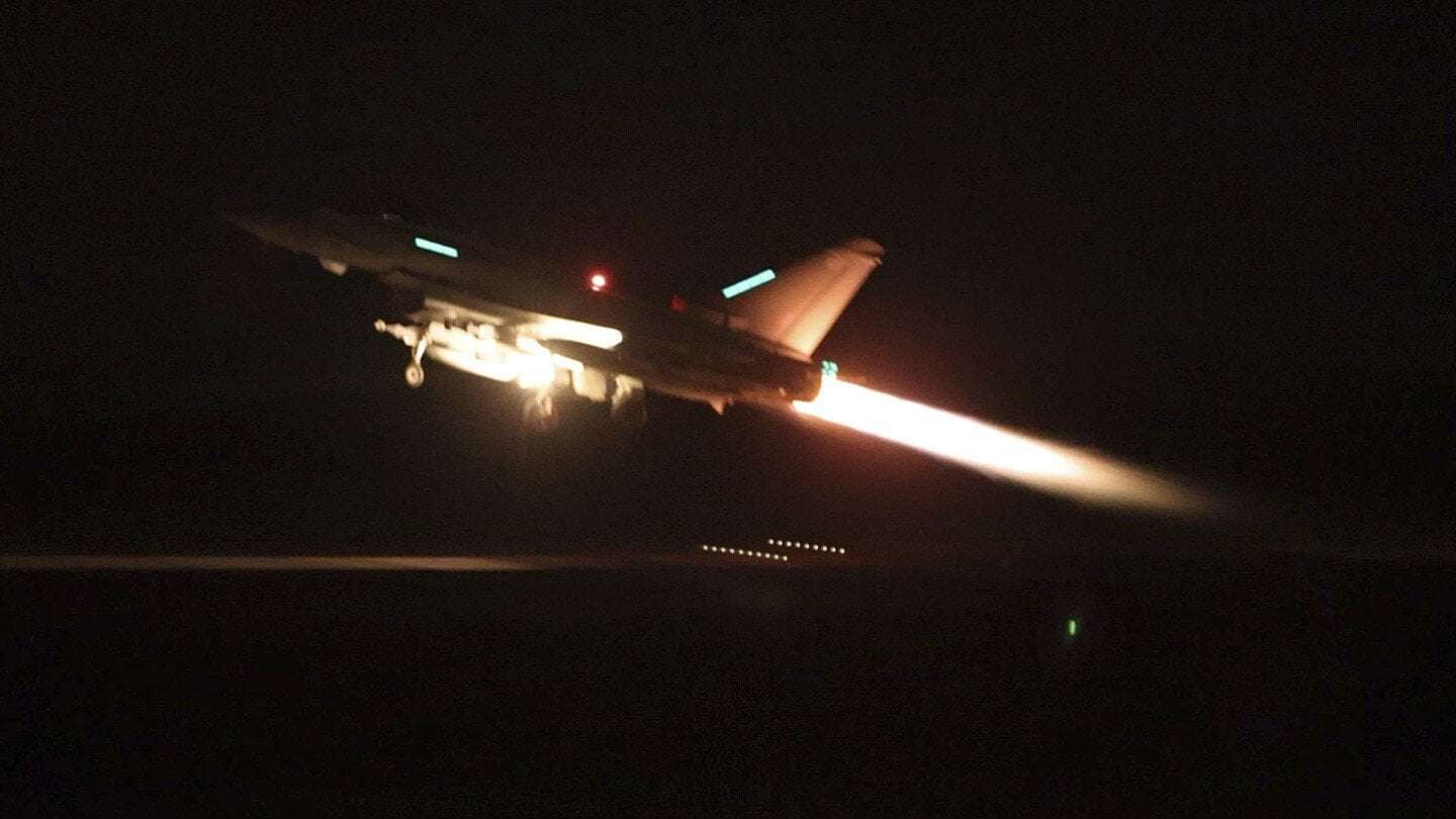 image for US military strikes another Houthi-controlled site after warning ships to avoid parts of Red Sea