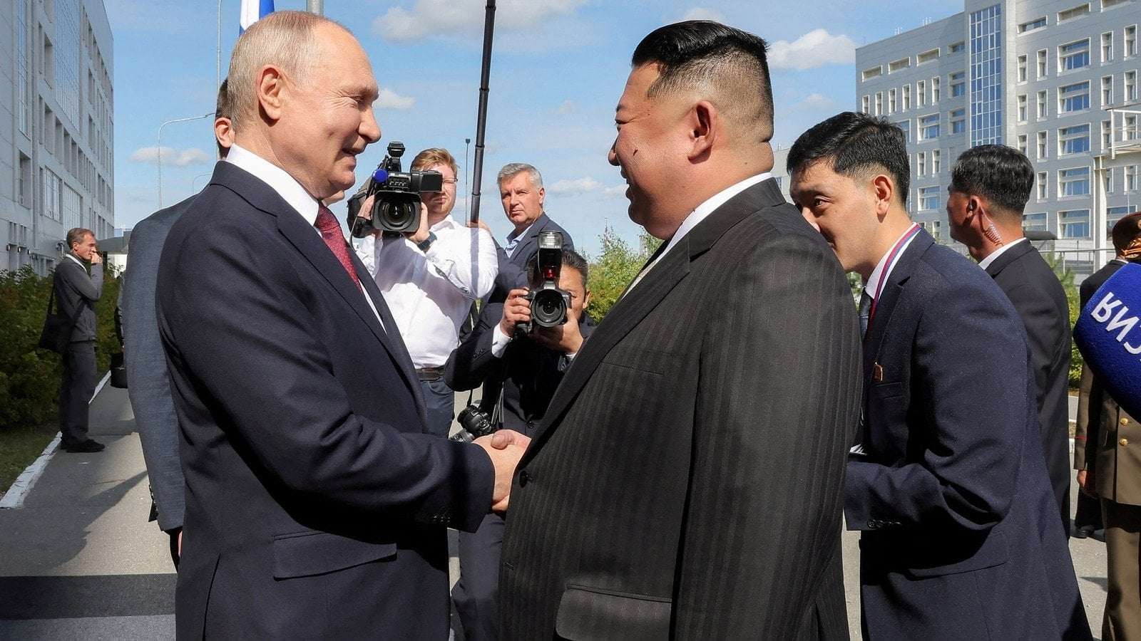 image for Russia hails North Korea: 'Our closest neighbour and partner’