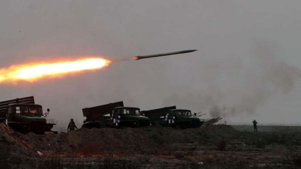 image for Pakistan Strikes 7 Locations Deep Inside Iran in Retaliatory Attack Targeting Baloch Militants