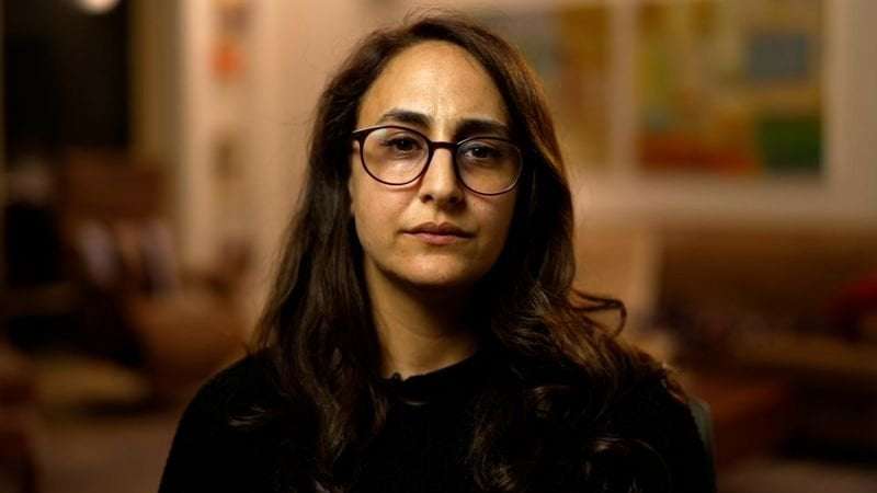 image for Sharon Aloni Cunio: Freed Israeli hostage says she was held in Gaza hospital with dozens of others