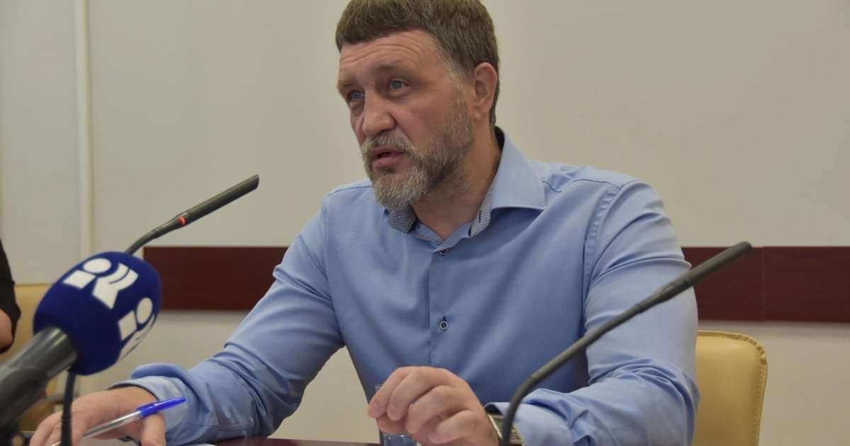 image for Russian lawmaker flees country after decrying ‘monster’ Putin