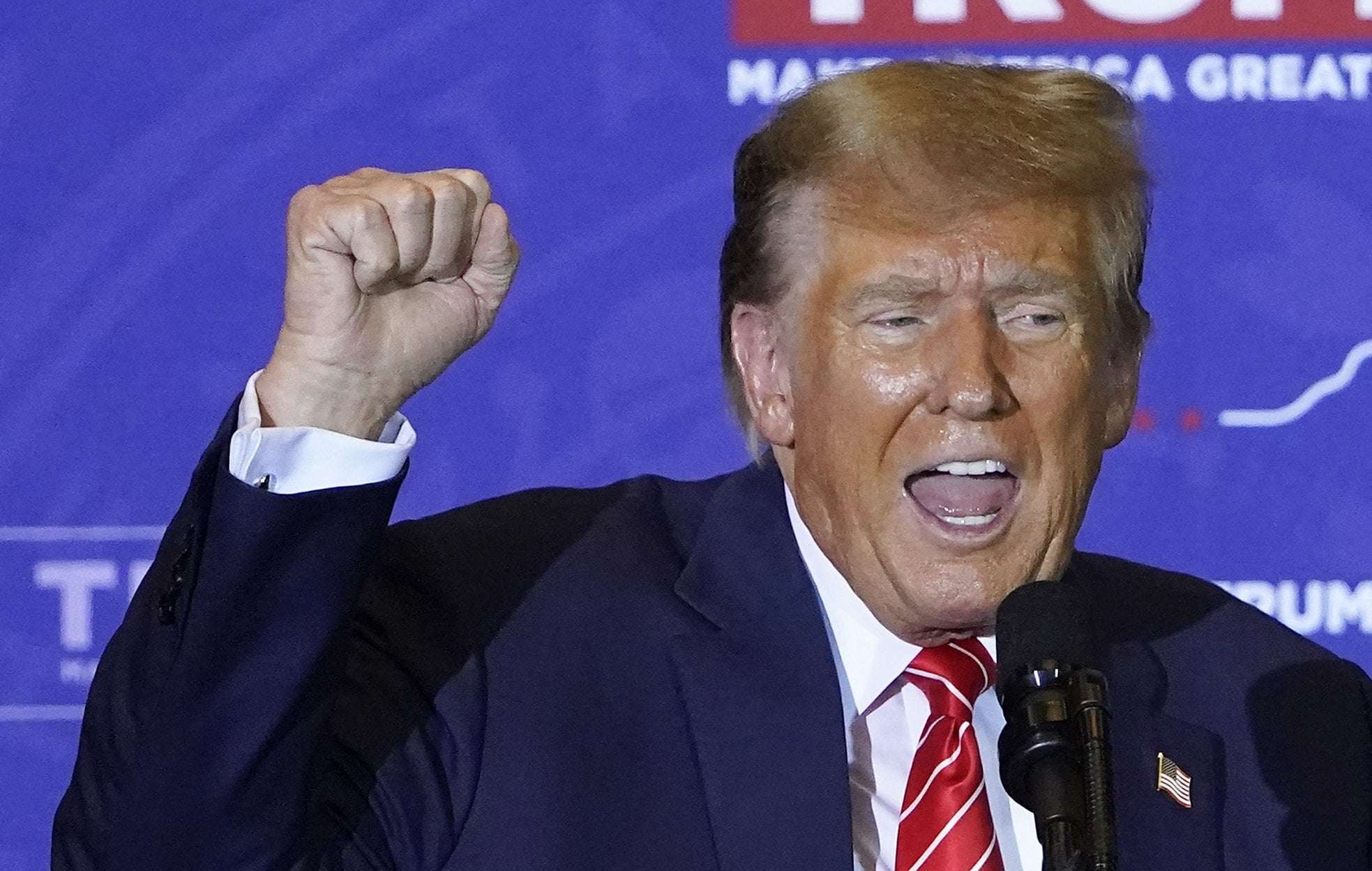 image for Donald Trump Mocked After Nikki Haley Gaffe: 'Losing His Mind'