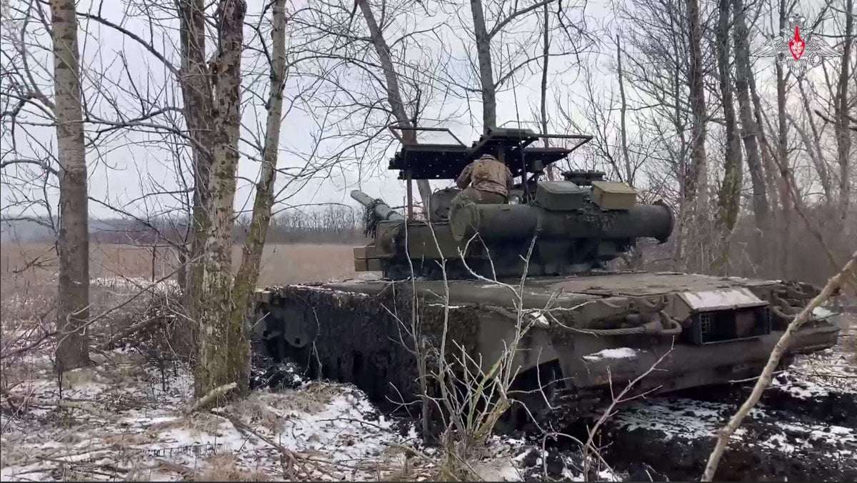 image for Russian Army Gains Ground on Multiple Axes, Kyiv Claims Punishing Losses Inflicted