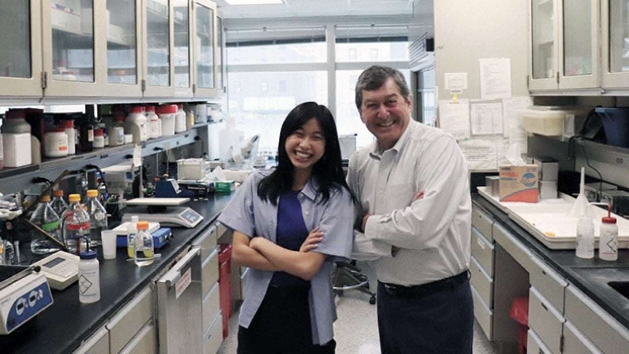 image for Columbia Intern Wins $50,000 Prize for Research on Novel Biomarkers to Predict Suicide Risk