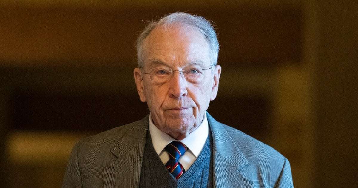 image for GOP senator doesn’t want to pass a tax bill because it could make Biden ‘look good’