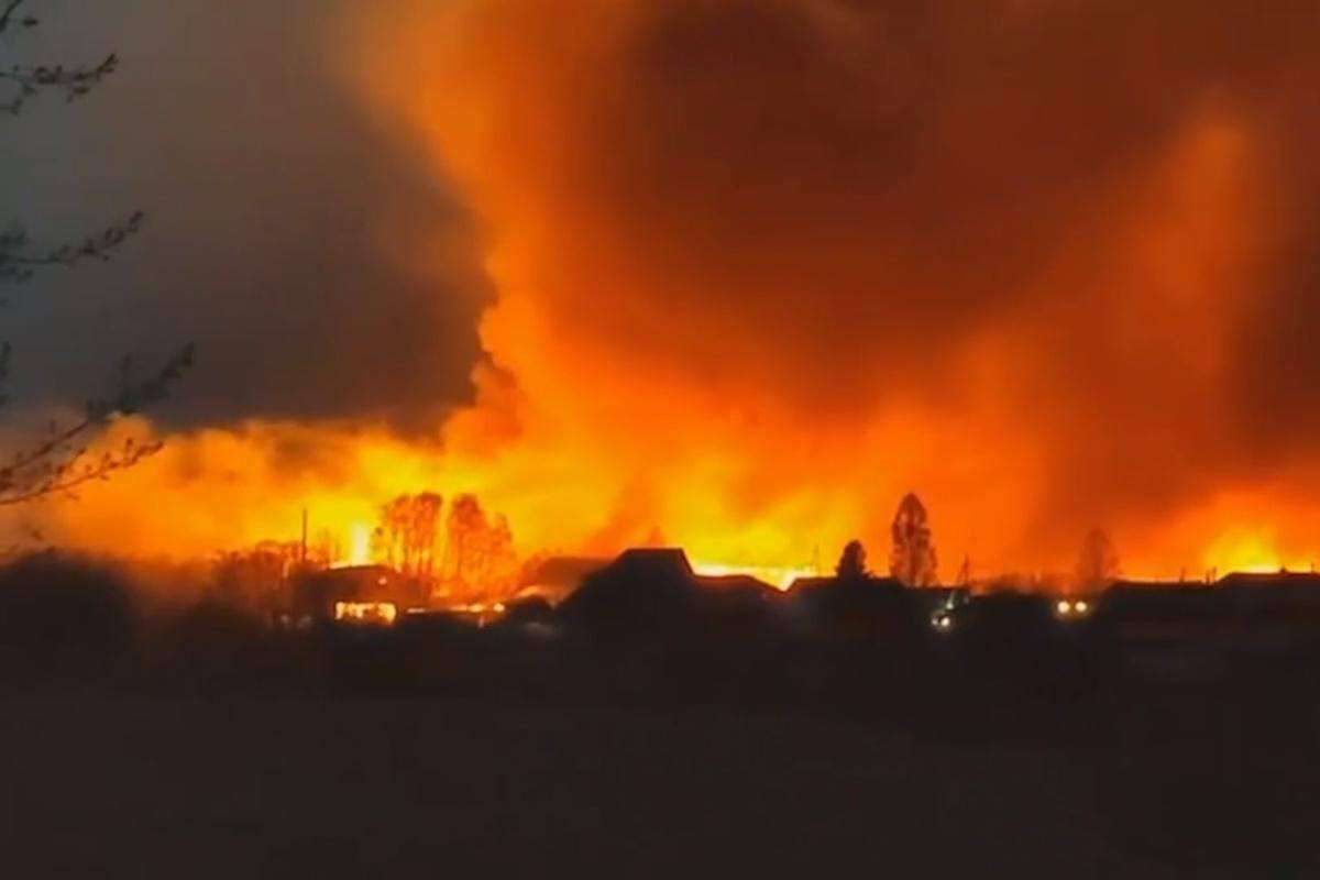 image for Major Russian Oil Refinery in Volgograd Region Falls Victim to a Drone Attack