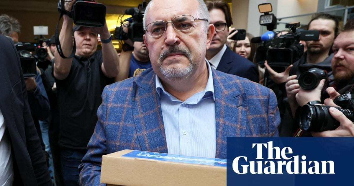 image for Russia finds ‘errors’ in paperwork of candidate hoping to stand against Putin