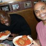image for Shaq and Charles Barkley all smiles eating spaghetti