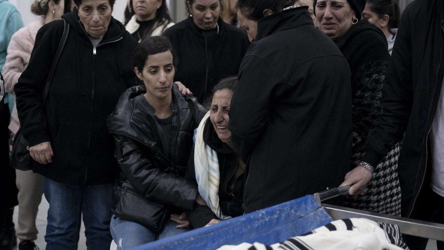 image for Israel plans to build 3,300 new settlement homes. It says it’s a response to a Palestinian attack