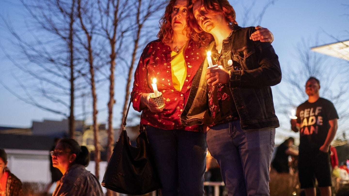 image for Vigils held nationwide for nonbinary Oklahoma teenager who died day after school bathroom fight
