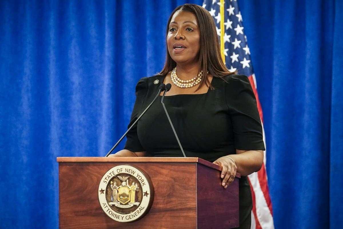 image for Letitia James live tweets $114,000 daily interest charges on Trump’s $464m fraud ruling