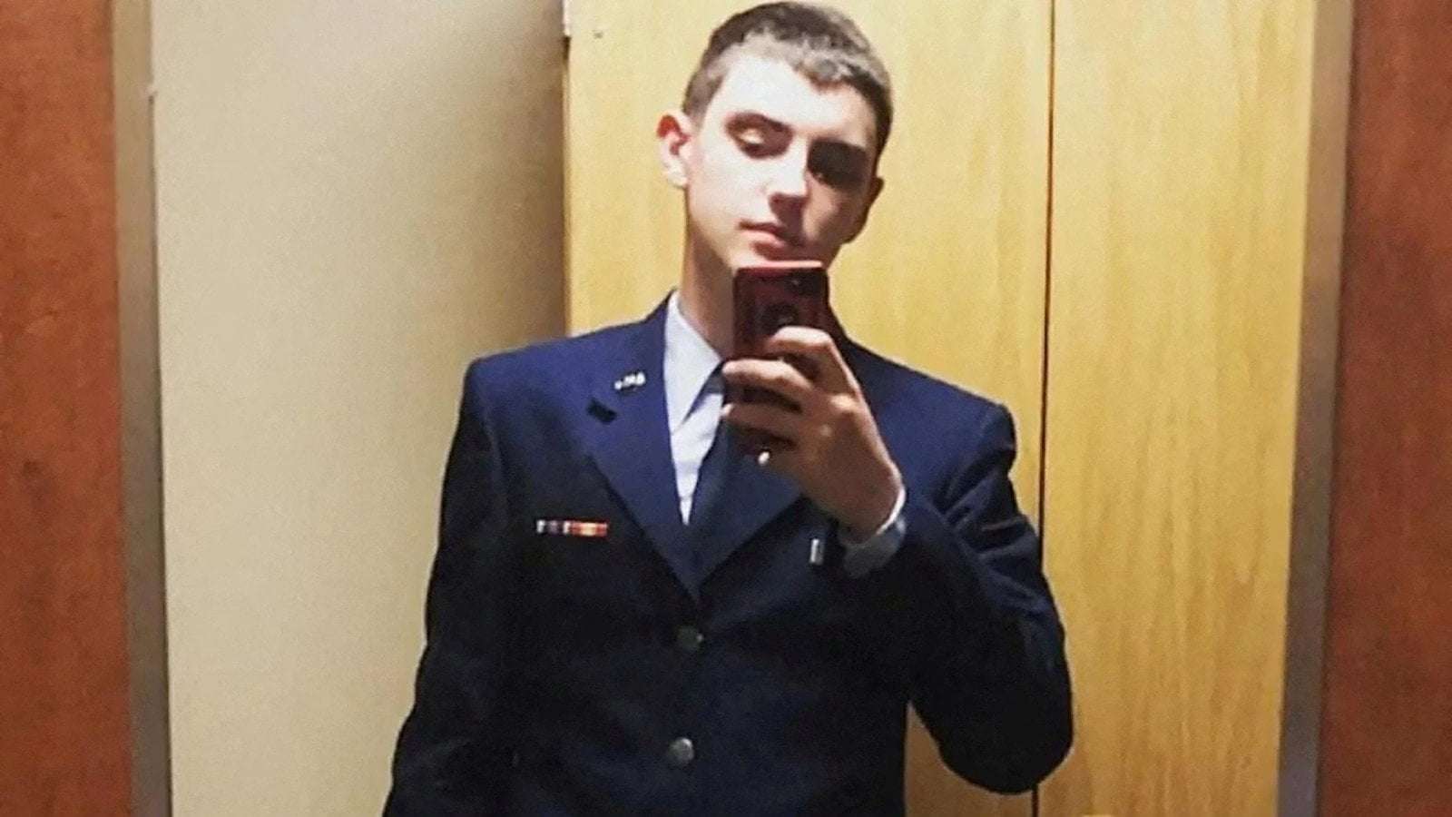 image for Pentagon leaker Jack Teixeira agrees to accept 16-year prison sentence