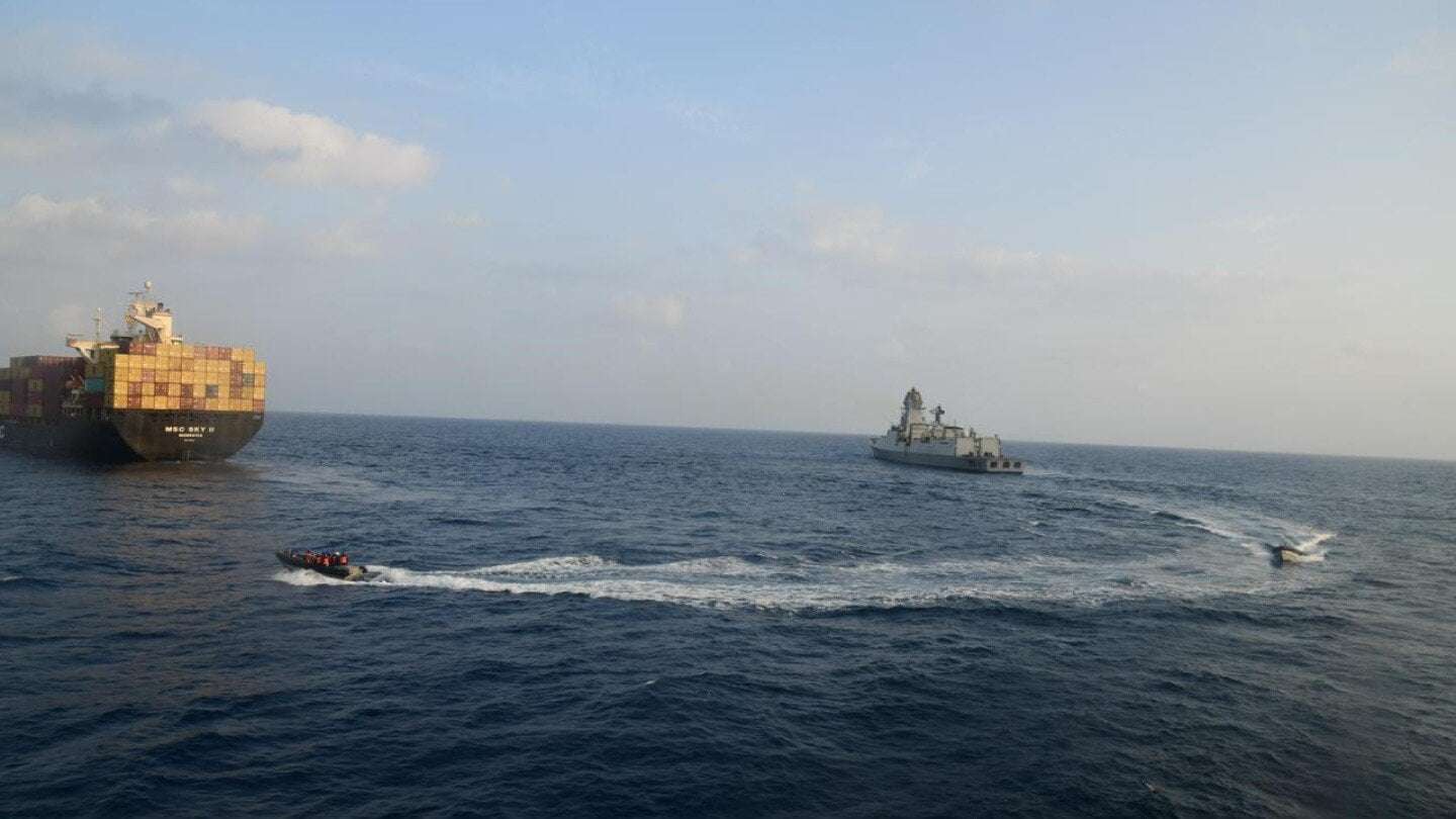 image for Houthi missile attack kills 3 crew members in Yemen rebels’ first fatal assault on shipping