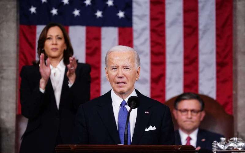 image for Biden wastes no time laying into Trump as he comes out swinging in fiery State of the Union address