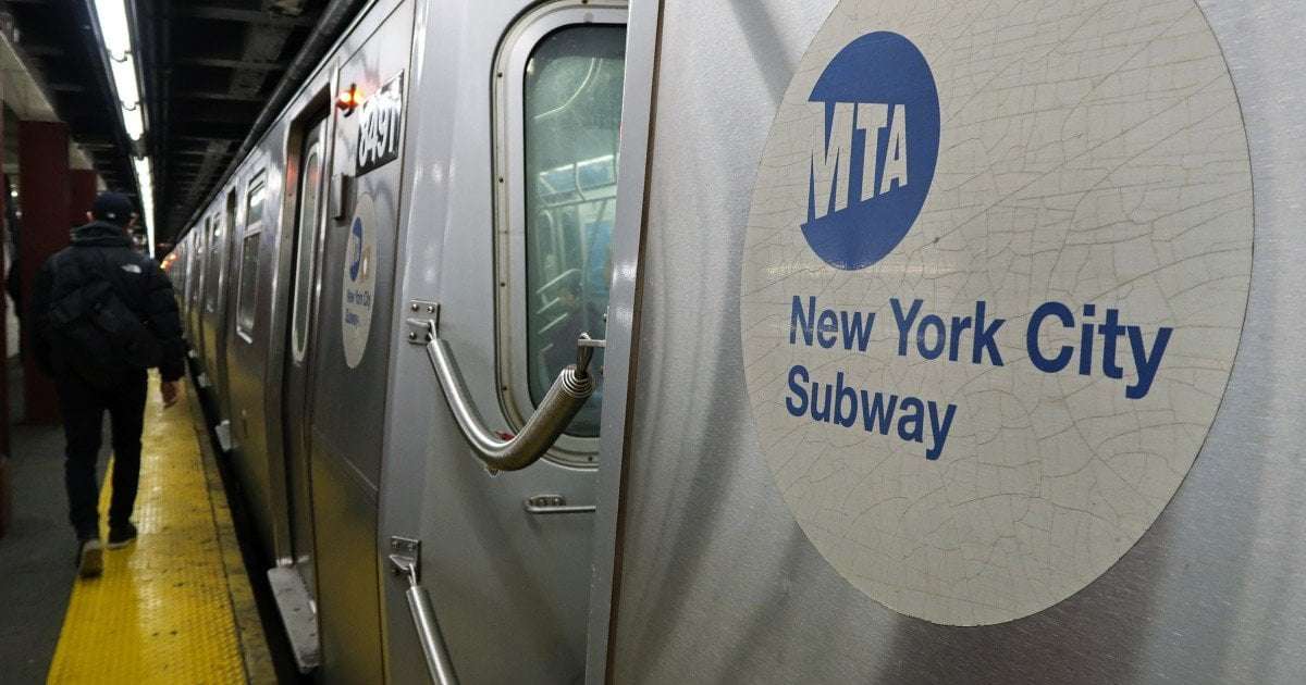 image for Woman’s feet amputated after boyfriend allegedly shoved her in front of NYC train