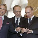 image for Vladimir Putin Trying on Robert Craft's Super Bowl Ring Which He Never Gave Back