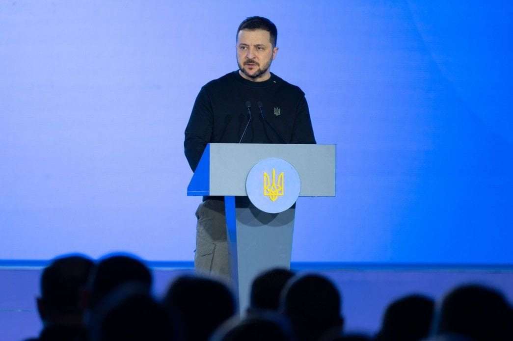 image for Zelensky: As long as Ukraine holds, French army can stay in France