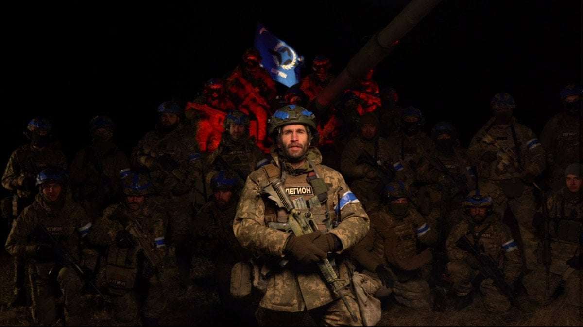 image for Anti-Kremlin Russian Volunteers Infiltrate Inside Russia With Tanks, Claiming to Have Captured One Village