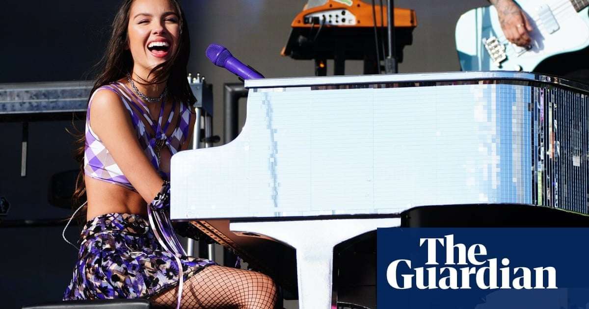 image for Morning-after pill handed out at Olivia Rodrigo concert in Missouri – where abortion is banned