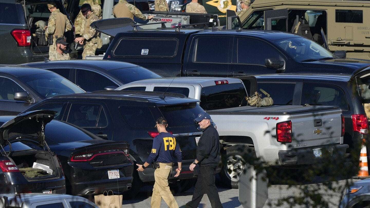 image for Law enforcement should have seized man’s guns weeks before he killed 18 in Maine, report finds