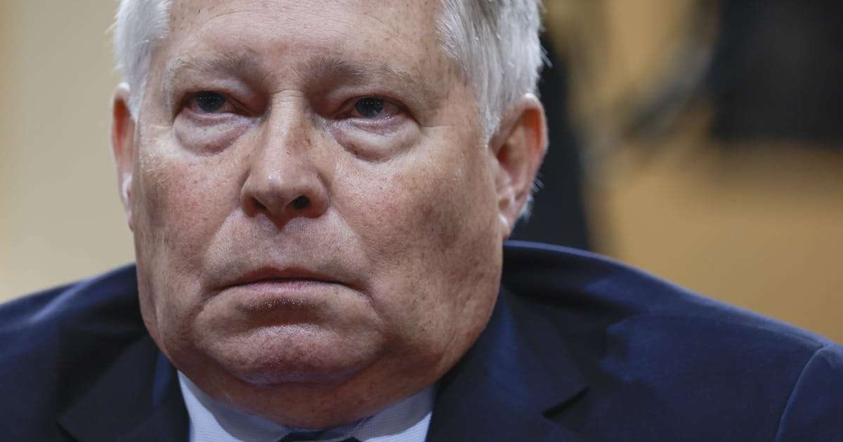 image for Conservative Judges Sound Alarm: Trump Will Shred Our Justice System
