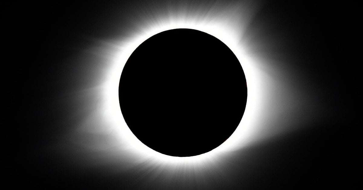 image for New York inmates are suing to watch the solar eclipse after state orders prisons locked down