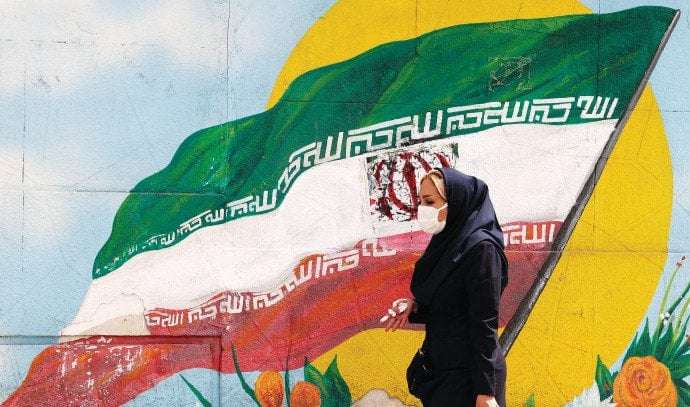 image for Iranian rial collapses, 'loses 30% of value' - reports