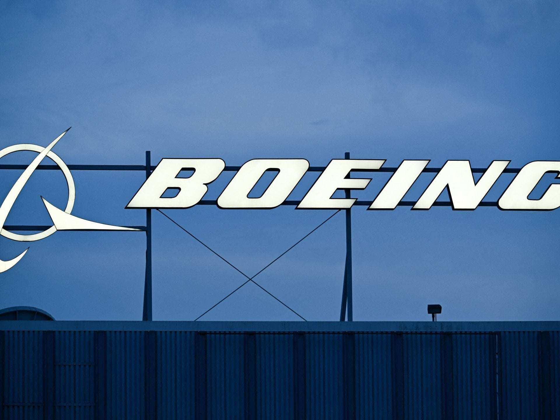 image for Boeing hit with 32 whistleblower claims, as dead worker’s case reviewed