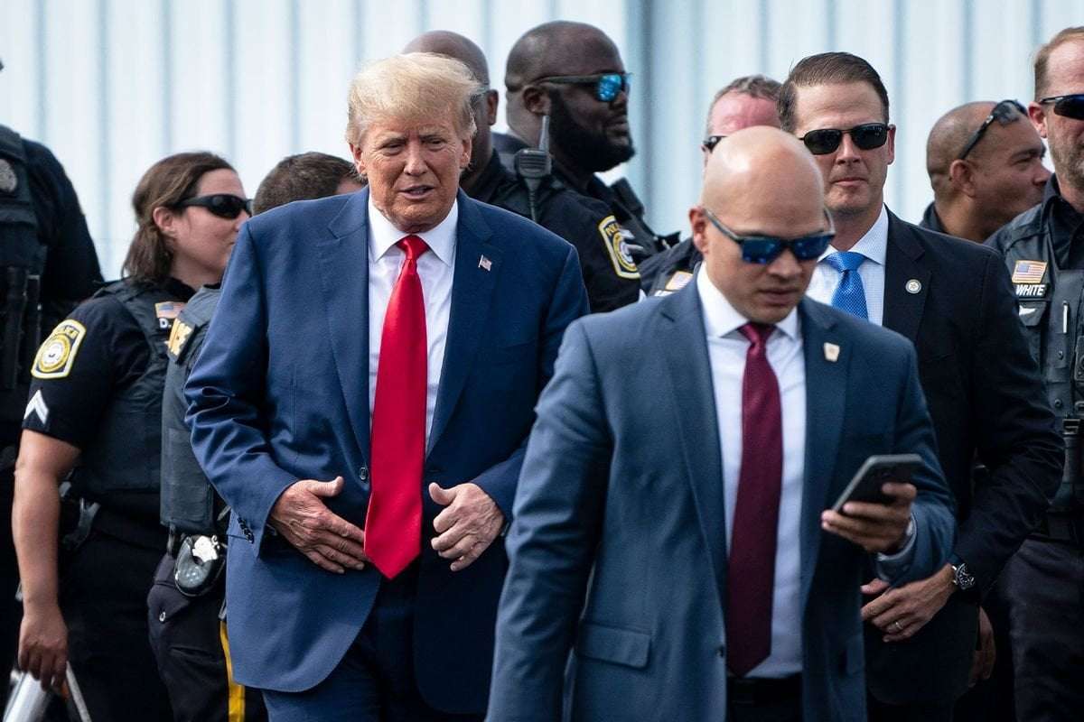 image for Trump valet Walt Nauta was promised a presidential pardon if he lied to the FBI, witness claims