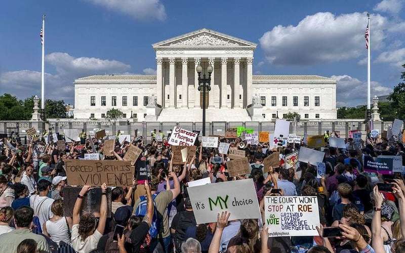 image for A majority of Americans no longer trust the Supreme Court. Can it rebuild?