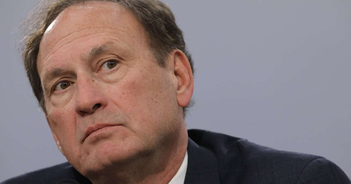 image for Sam Alito Thinks We’re All Stupid