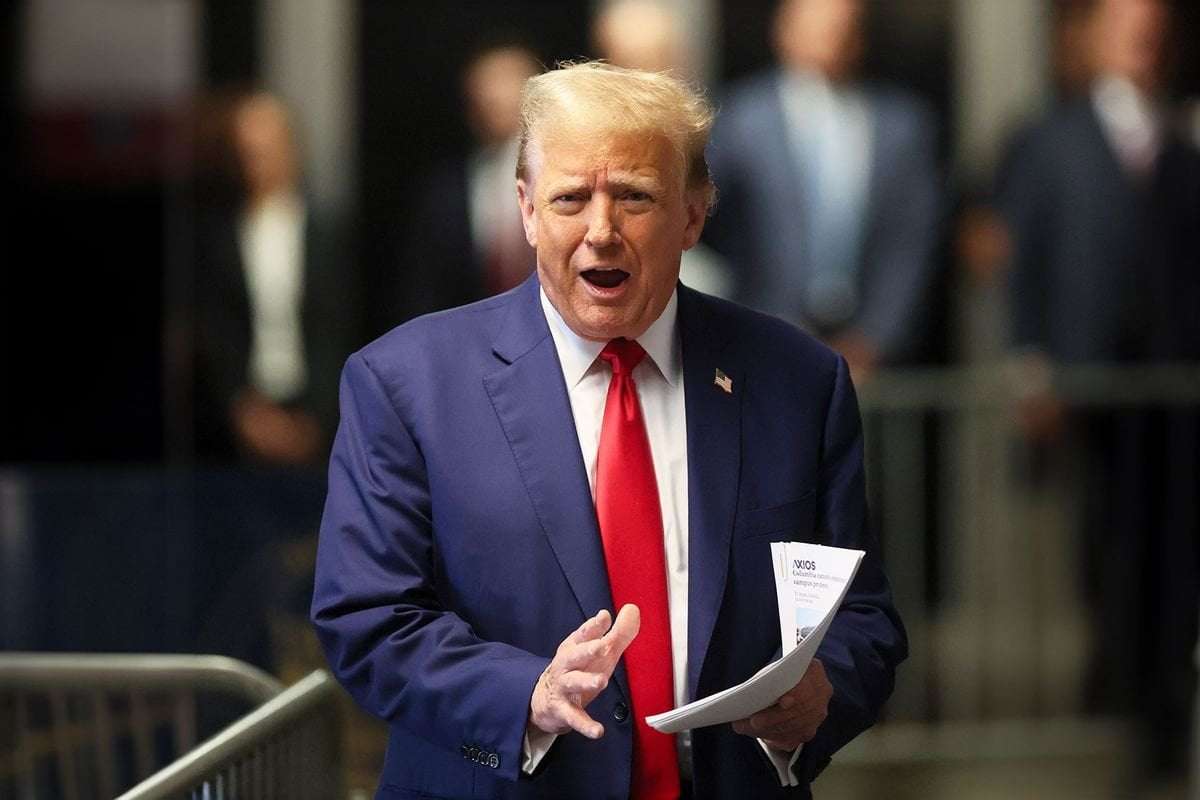 image for Trump signed off on Michael Cohen's invoices after they were sent to White House, accountant says