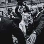 image for Stormy Daniels arriving at the courthouse.