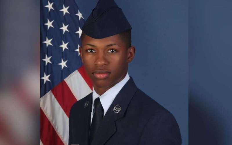 image for Lawyer: Deputy who fatally shot Florida airman had wrong apartment