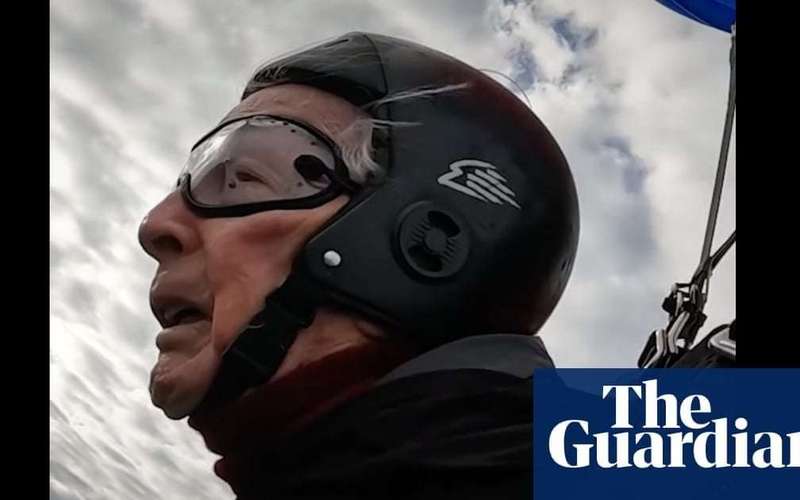 image for Texas man reclaims world’s oldest skydiver record at 106 years old