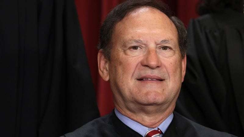 image for Upside-down US flag flew at home of Justice Samuel Alito after 2020 election, New York Times reports
