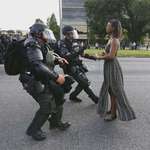 image for Ieshia Evans taking a stand in Baton Rouge (2016)