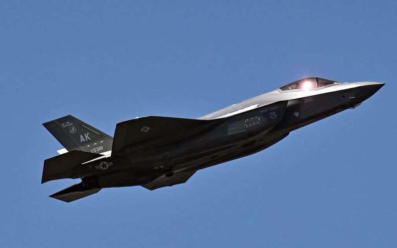 image for Belgium to deliver first F-16s to Ukraine this year — with strings attached