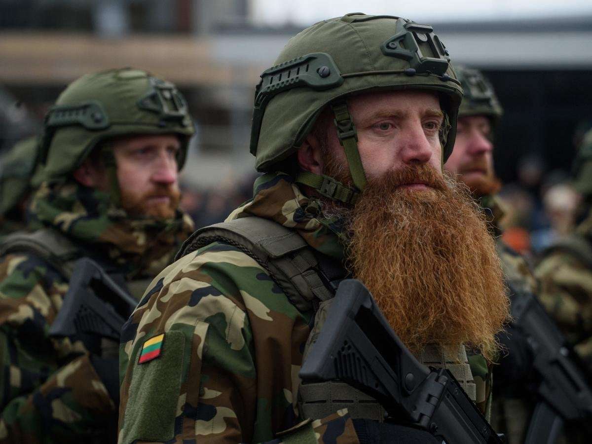 image for Baltic officials say they could send troops to Ukraine without waiting for NATO if Russia scores a breakthrough: report