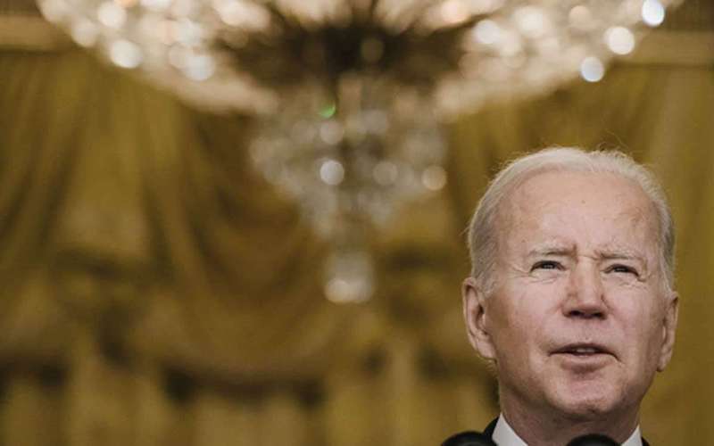 image for Biden approaching ban lift on Ukraine strikes on Russia with American weapons – NYT