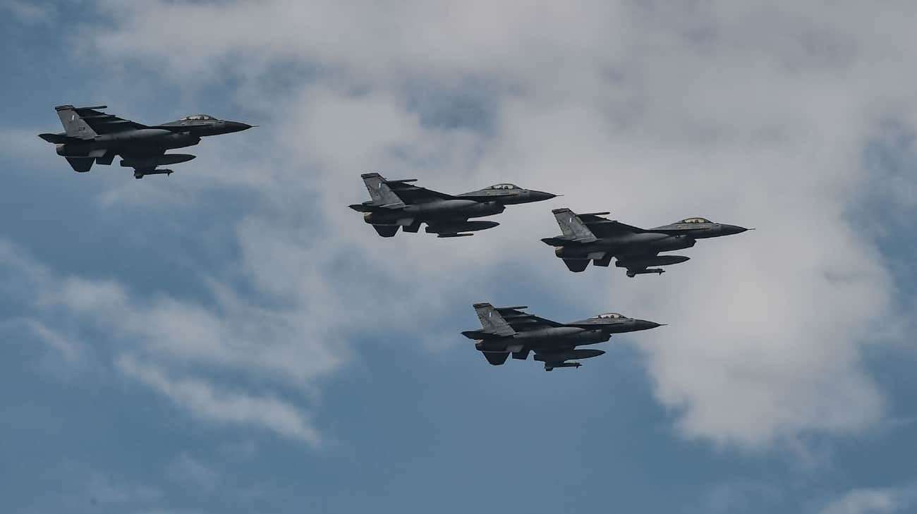 image for Denmark to allow Ukraine to strike targets in Russia with Danish-supplied F-16s