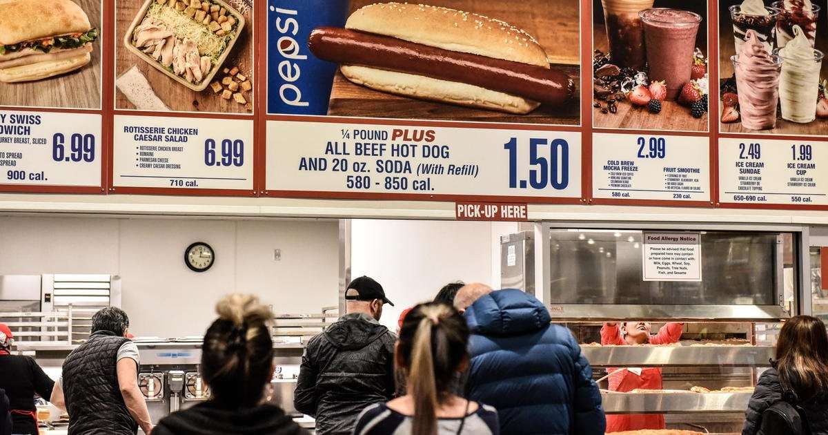 image for Costco vows not to hike the price of its $1.50 hot dog combo