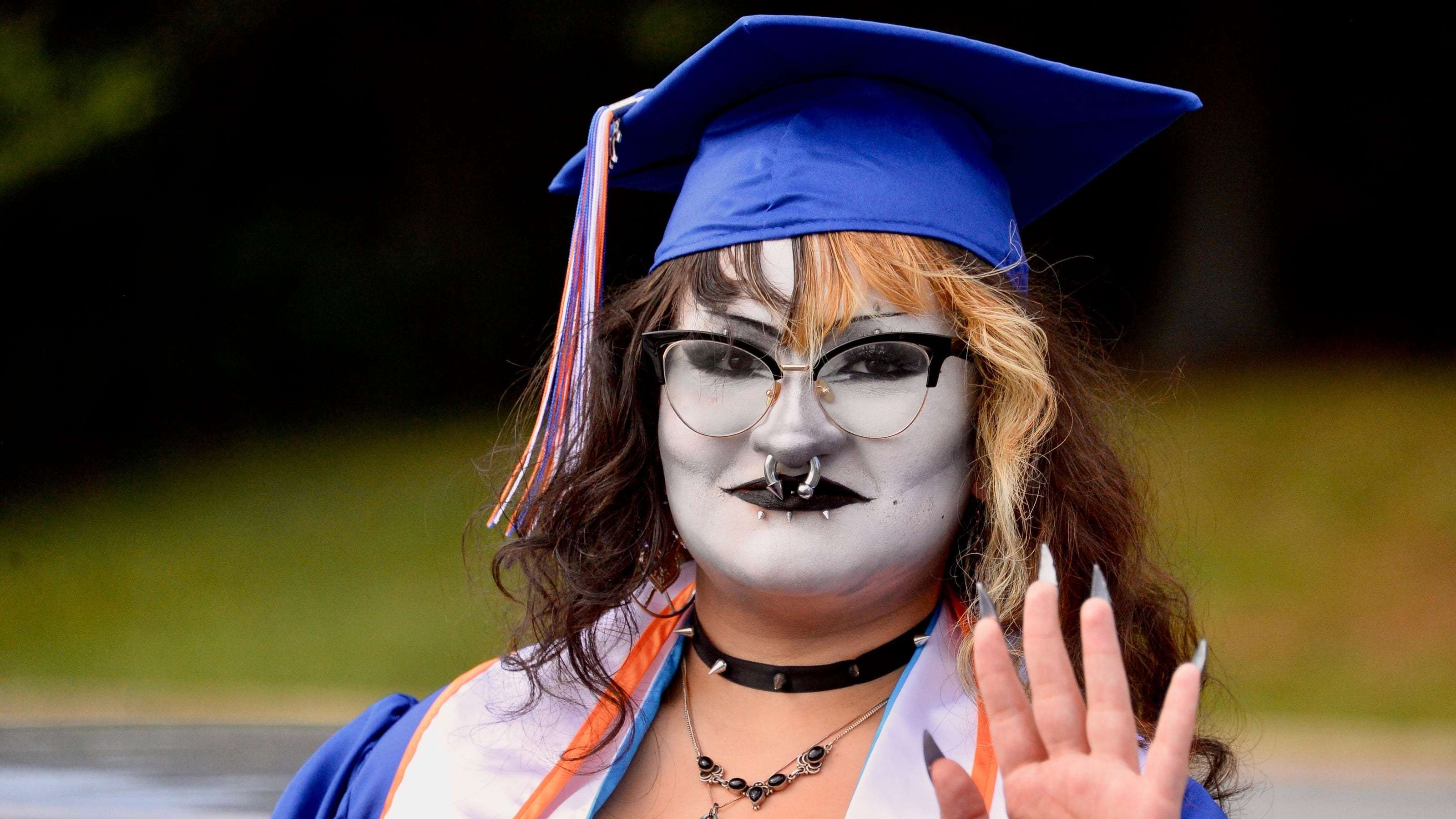 image for Boonsboro High senior denied chance to walk on graduation stage due to makeup 'concerns'